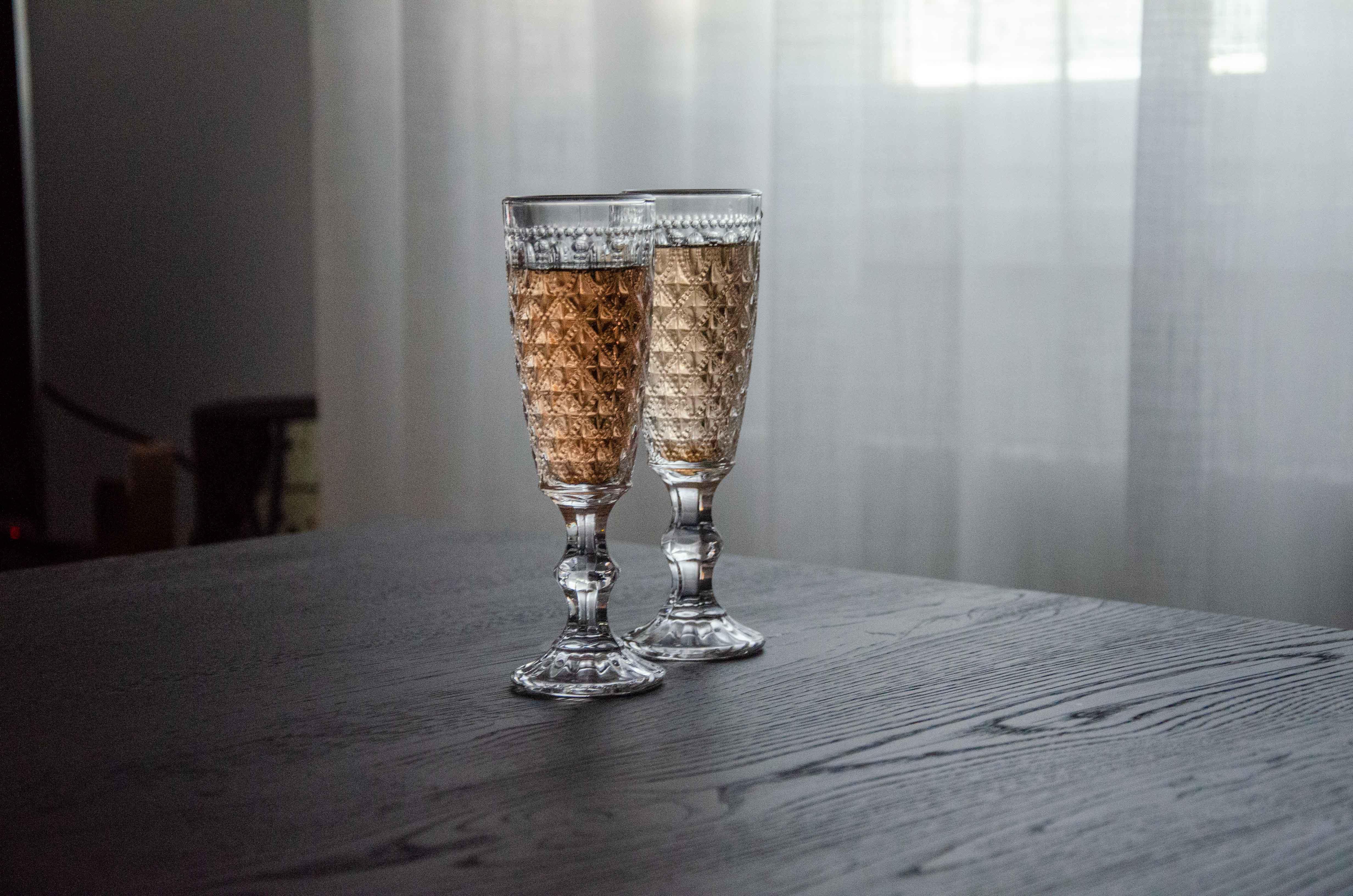 Set 4 flûte in vetro con decoro in rilievo WD Lifestyle - Image 3